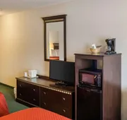 Quality Inn near Northtown Mall & National Sports Center hotel detail image 7