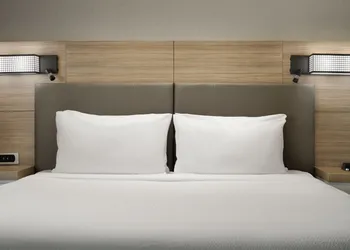 SpringHill Suites Minneapolis-St Paul Airpt/Mall of America hotel thumbnail 5