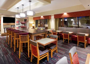 Hampton Inn by Hilton Minneapolis/Eagan hotel thumbnail 3