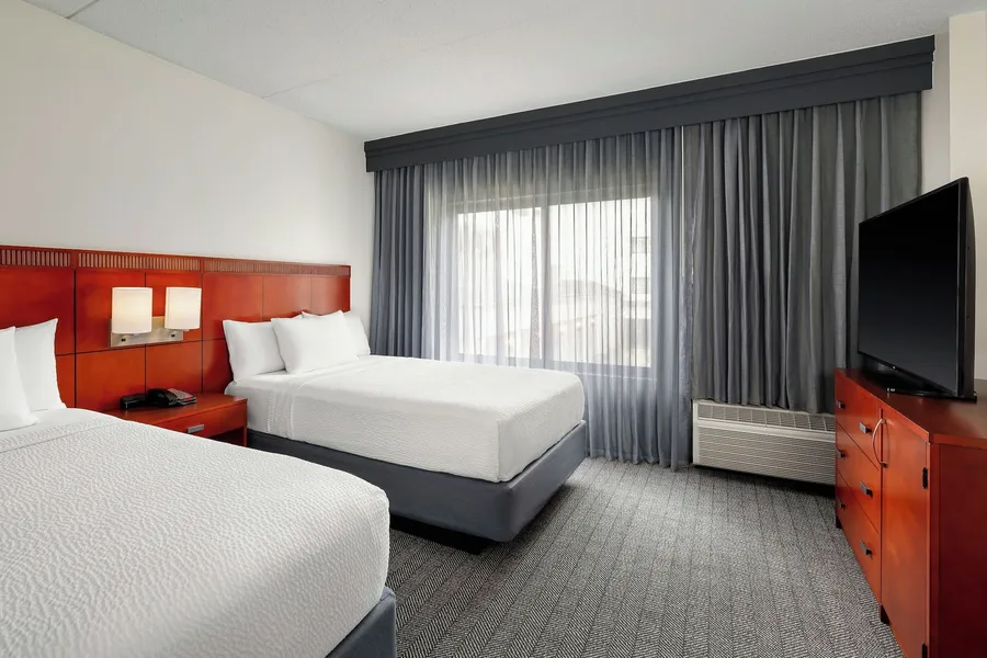 Courtyard by Marriott Minneapolis-St. Paul Airport hotel detail image 6