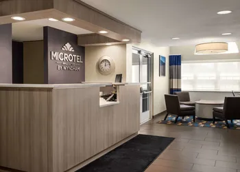 Microtel Inn & Suites by Wyndham Inver Grove Heights/Minneap hotel thumbnail 5