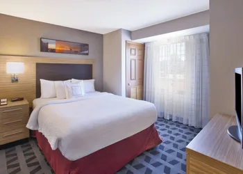 TownePlace Suites Marriott Minneapolis St Paul AirportEagan hotel thumbnail 8
