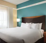 Fairfield Inn & Suites by Marriott Minneapolis Bloomington/Mall of America hotel detail image 4