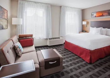 Towneplace Suites By Marriott Minneapolis Eden Prairie hotel thumbnail 6