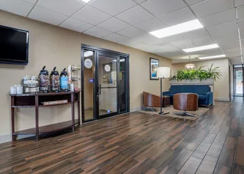 Comfort Inn Towson - Baltimore North hotel thumbnail 5