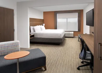 Holiday Inn Express & Suites Baltimore - BWI Airport North by IHG hotel thumbnail 5