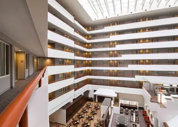 Embassy Suites by Hilton Baltimore at BWI Airport hotel thumbnail 4