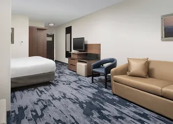 Fairfield Inn & Suites Baltimore BWI Airport hotel thumbnail 5