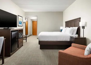 Hampton Inn Columbia hotel thumbnail 7