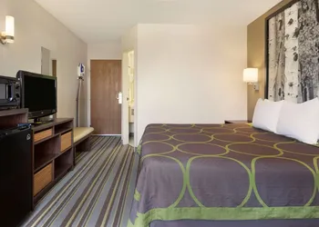 Super 8 by Wyndham Westminster Denver North hotel thumbnail 5