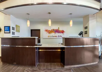 Comfort Inn & Suites Oklahoma City West - I-40 hotel thumbnail 2