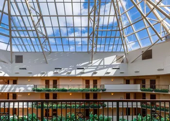 Wyndham Grand Oklahoma City Downtown hotel thumbnail 2