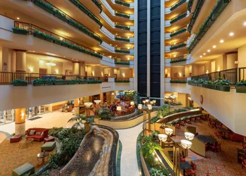 Wyndham Grand Oklahoma City Downtown hotel thumbnail 7