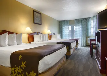 Gold Leaf Hotel of Dewey - Rehoboth Beach hotel thumbnail 3