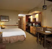 Hope Lake Lodge & Indoor Waterpark hotel detail image 4