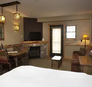 Hope Lake Lodge & Indoor Waterpark hotel detail image 5