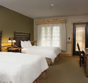 Hope Lake Lodge & Indoor Waterpark hotel detail image 7