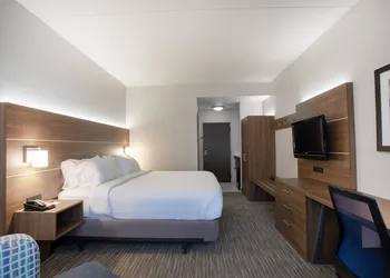 Holiday Inn Express - Harrisburg East by IHG hotel thumbnail 3