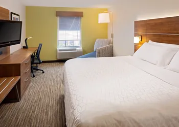 Holiday Inn Express - Harrisburg East by IHG hotel thumbnail 8