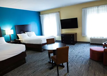 Holiday Inn Express Hotel & Suites Harrisburg West by IHG hotel thumbnail 6