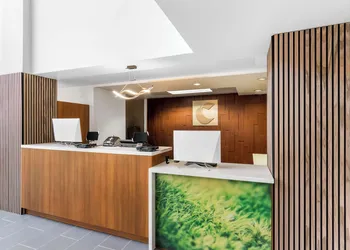 Comfort Inn & Suites York North hotel thumbnail 3