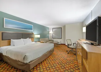 Quality Inn Enola - Harrisburg hotel thumbnail 6
