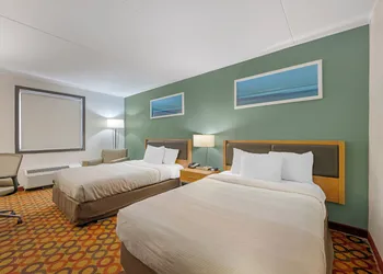 Quality Inn Enola - Harrisburg hotel thumbnail 8