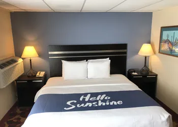 Days Inn by Wyndham Carlisle North hotel thumbnail 7