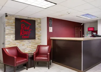 Red Roof Inn York Downtown hotel thumbnail 3