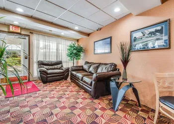 Econo Lodge Mechanicsburg - Harrisburg West hotel thumbnail 5