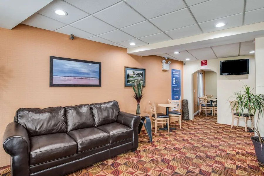 Econo Lodge Mechanicsburg - Harrisburg West hotel detail image 6