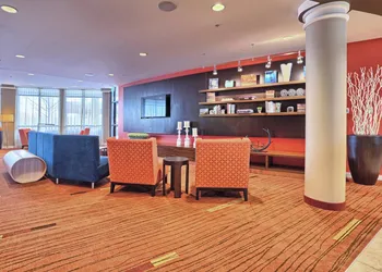 Courtyard by Marriott Harrisburg West/Mechanicsburg hotel thumbnail 3