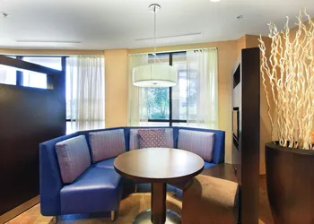 Courtyard by Marriott Harrisburg West/Mechanicsburg hotel thumbnail 6