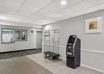 Americas Best Value Inn Carlisle hotel thumbnail 4