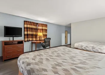 Americas Best Value Inn Carlisle hotel thumbnail 6