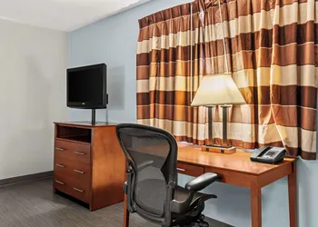 Americas Best Value Inn Carlisle hotel thumbnail 7