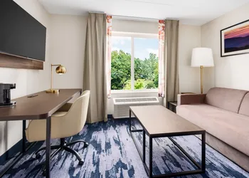 Fairfield Inn & Suites Harrisburg Hershey hotel thumbnail 8