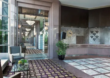 Hilton Toronto/Markham Suites Conference Centre & Spa hotel thumbnail 3