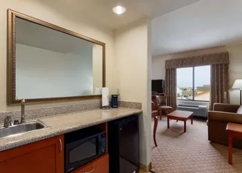 Hampton Inn & Suites Pharr hotel thumbnail 8