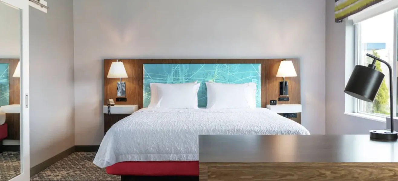 Hampton Inn & Suites Red Bluff hotel detail image 6