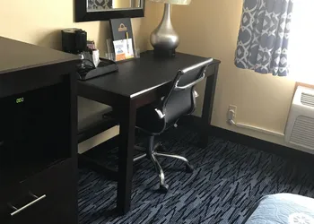 Days Inn by Wyndham Moab hotel thumbnail 3