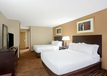 First Choice Inns at the Swell hotel thumbnail 5