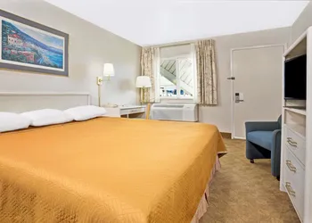 Travelodge by Wyndham Mill Valley/Sausalito hotel thumbnail 4