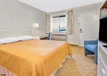 Travelodge by Wyndham Mill Valley/Sausalito hotel thumbnail 8