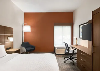 Holiday Inn Express - Vero Beach by IHG hotel thumbnail 6