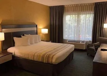 Hotel Flamingo Inn & Suites Vero Beach I-95 hotel thumbnail 6