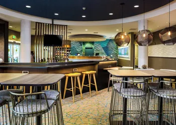 Springhill Suites by Marriott Vero Beach hotel thumbnail 6