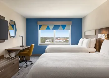 Holiday Inn Express Hotel & Suites Fort Pierce West by IHG hotel thumbnail 6