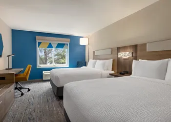Holiday Inn Express Hotel & Suites Fort Pierce West by IHG hotel thumbnail 7