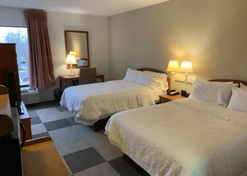Comfort Inn & Suites Mt. Holly - Westampton hotel thumbnail 7